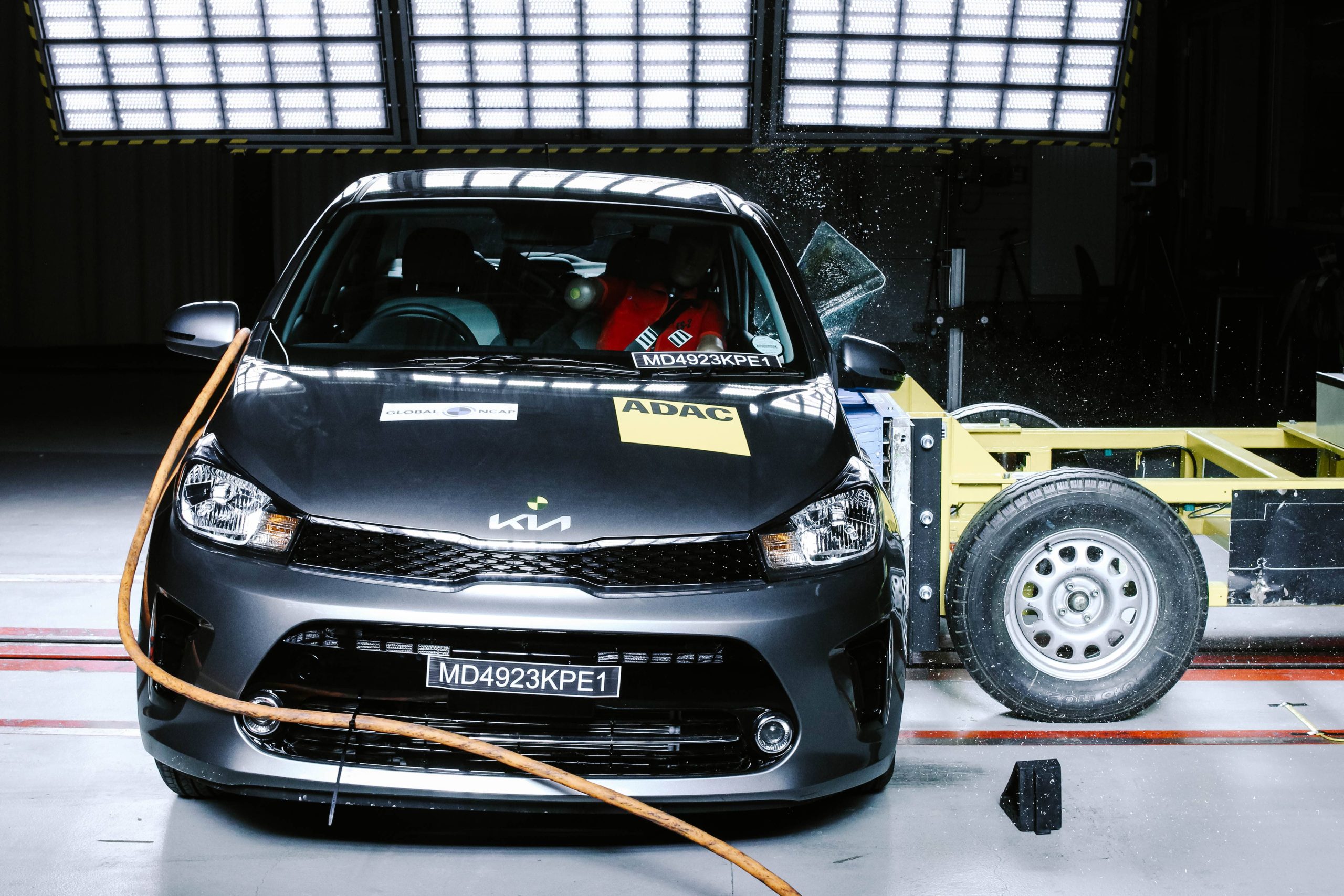 Kia Pegas - side impact