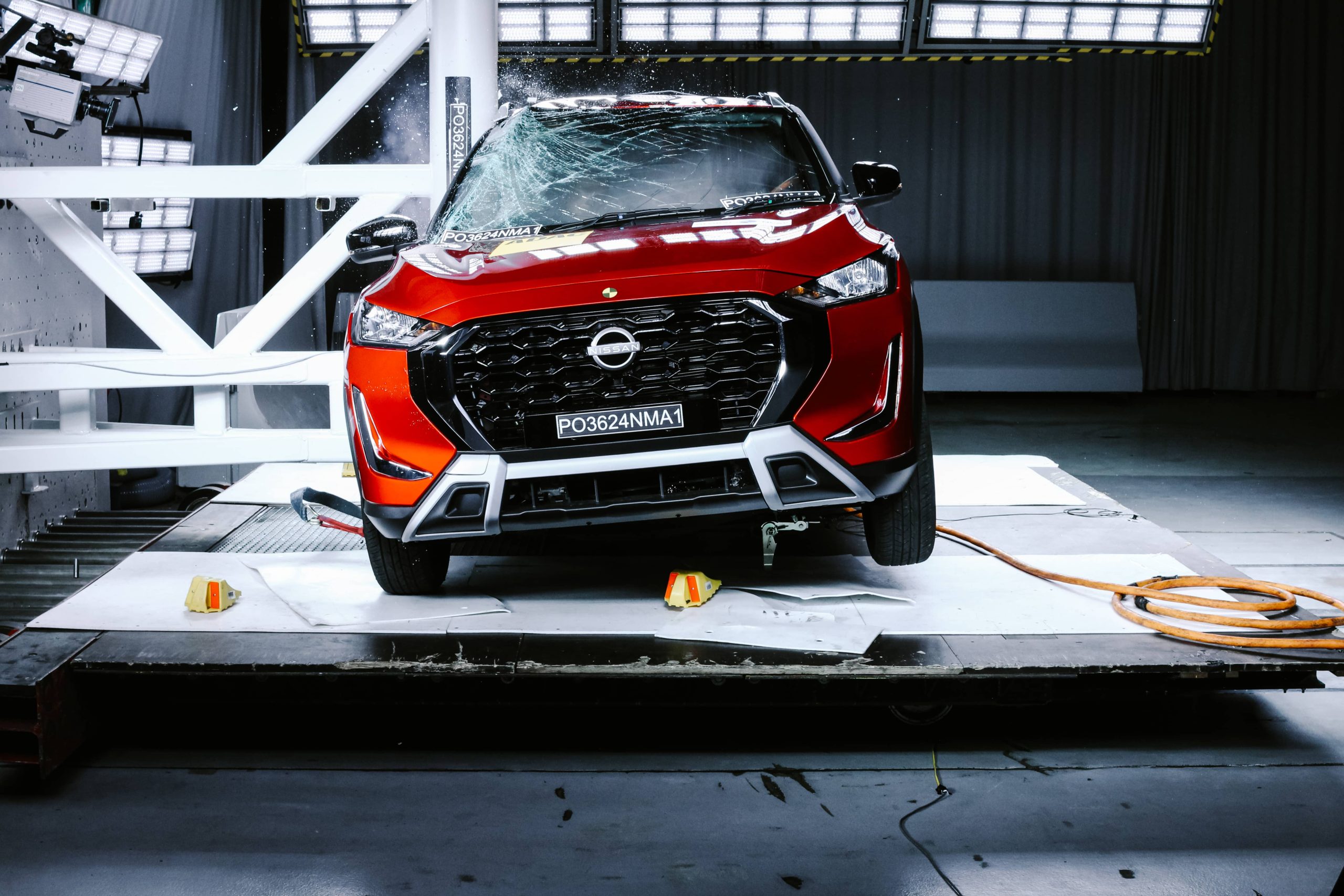 Renault Triber - side impact