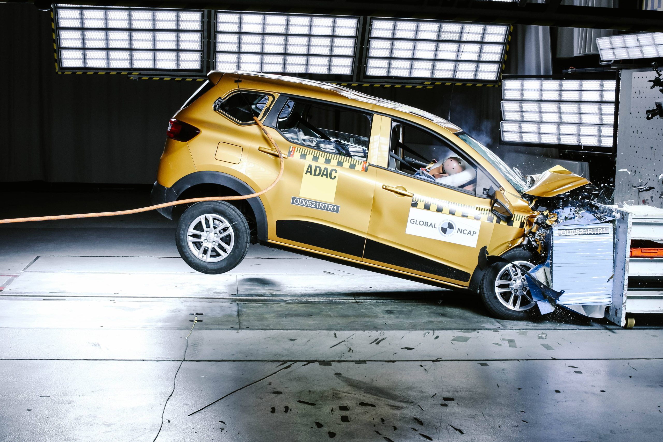 Renault Triber - frontal impact